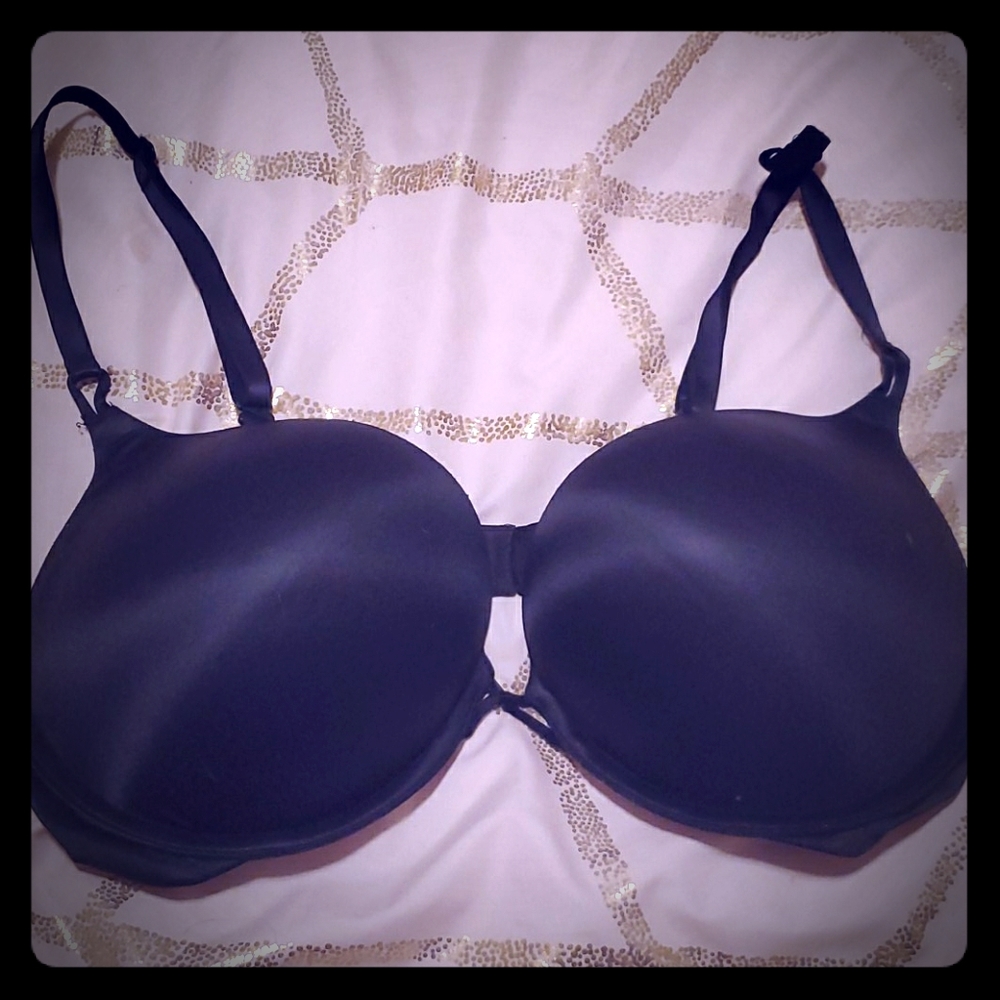 Victoria Secret Bombshell plunge Bra